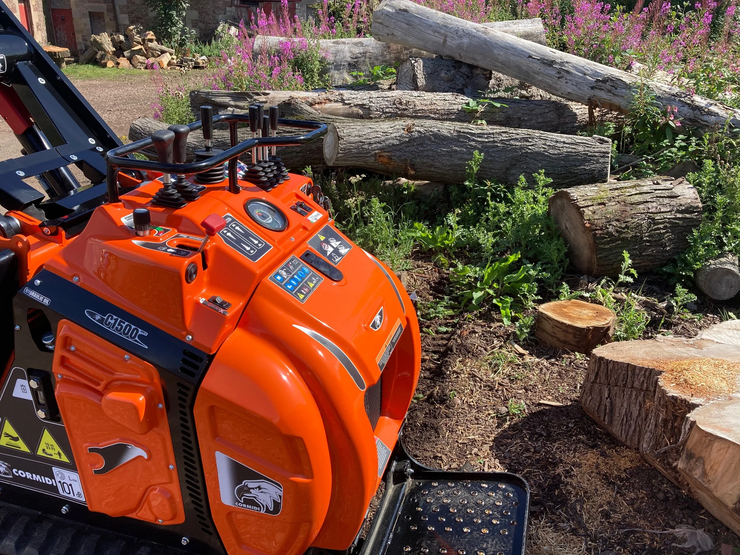 Cormidi CMF Multi-Function Skid Steer - Image 11